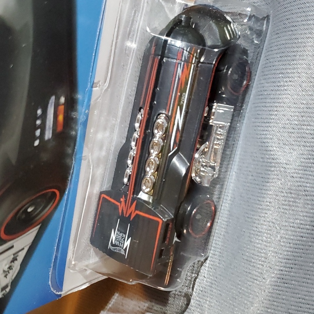 Hot‎ Wheels - Picture 2 of 10
